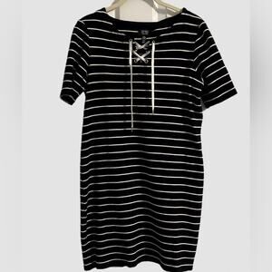 Jones New York Signature Black w/ White Stripe Lace-Up Neck Cotton Dress‎ Size S